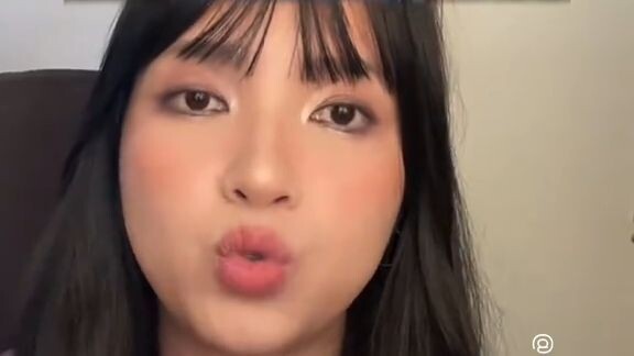 rekomendasi film horror A24 judulnya Bring Her Back