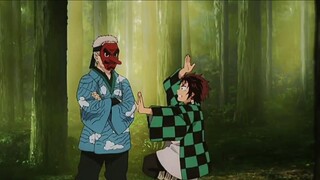 How could Tanjiro's master, Urokodaki Sakonji, not be strong? That's Jiraiya!