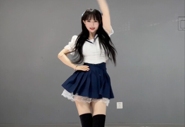 Do the dance borrowed cat/meow~