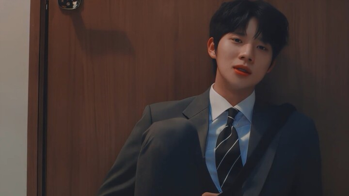 Although Li Zhihan decided to help his brother, he still subconsciously thought of his future sister