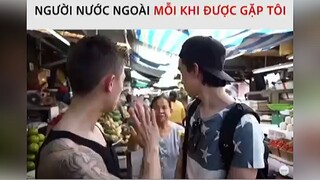 Tôi nghe nó lai lắm à nha