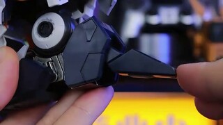 A fair assessment of the pros and cons of building an Oracle mecha! Assemble the model.