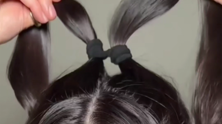 Sharing a half-up ponytail tutorial!