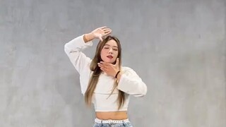 [G-idle]Bài hát mới của Girlwa hot quá! Nóng máu nhanh chóng biến tôi muốn điều đó!