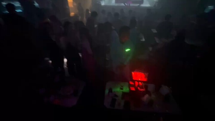 你看我那么温柔高冷只有kuya懂就够了