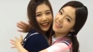 Red Velvet's early earthy videos
