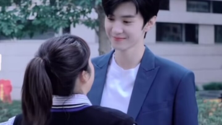 [Shen Yue x Chen Zheyuan] Yueyue shyly runs away when she asks for a hug, and Yuanzi is driven crazy