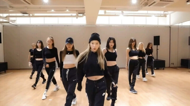 [Kim Tae-yeon] The Moon Goddess Dances in the Flames (bushi