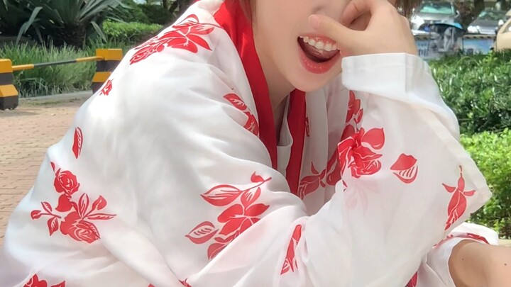 男孩子出门在外要保护好自己哦