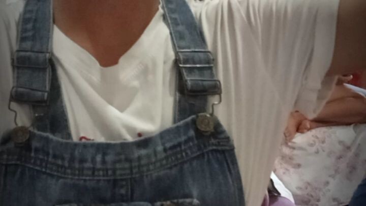 ashly tingnan mo ako