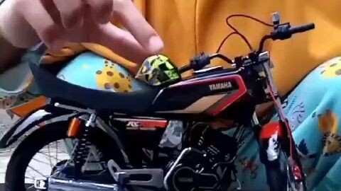 Banting harga gaes... asal ada aja dehh... 🤓😂