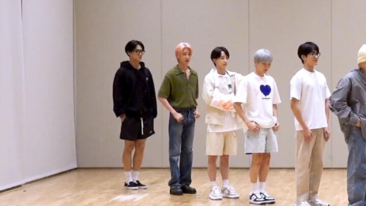 SEVENTEEN _WORLD Rehearsal Room Live Focus Seo Myung-ho THE8