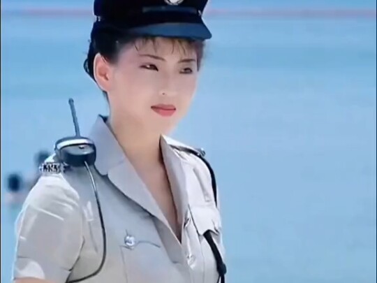 คลื่นแรงมาก! ! พี่โครว์ตาบอดจริงหรือแกล้งทำเป็นมองไม่เห็น?