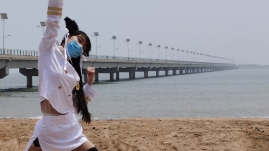 【団子】thumbs up The messy cat-like Atago at the beach