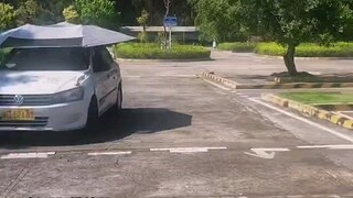 Học viên đang học, huấn luyện viên bên cạnh sốt ruột nhảy cẫng lên hét lớn: Chậm thôi! Cư dân mạng: 