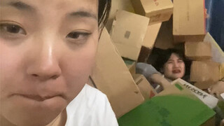 《下个月生活费减半》