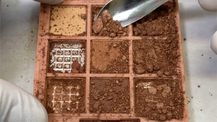 Meski sudah biasa menghadapi situasi besar, saat dibuka seketika itu tetap sedikit mengejutkan...