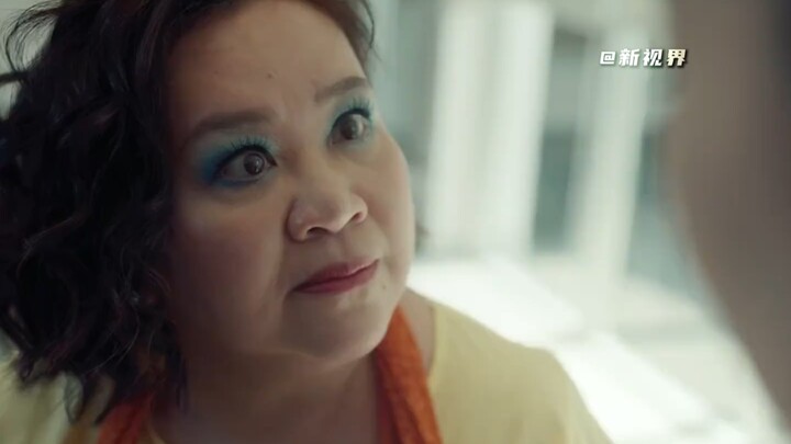 Fierce! An agent stands up for a rookie actor, scolding the producer in front of everyone so badly t