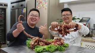 900 tệ xương bò, mở "đại tiệc xương bò" danh bất hư truyền