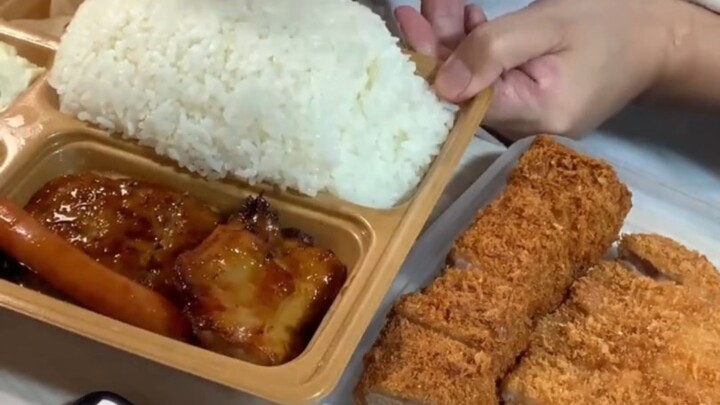 Japanese University Students’ Bento – Assorted Fried Dishes