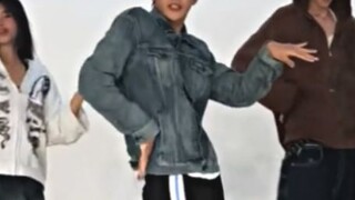 هذا آن كيون هو ملكة جمال تمامًا