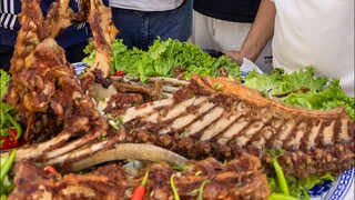 I got a great deal today, I bought a donkey skeleton for 100 yuan. Today's meal is ginger and spicy 