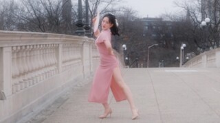 翻到了表姐留学时的旗袍舞蹈视频