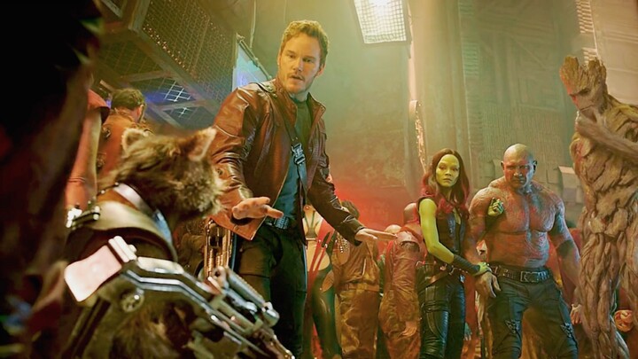 Rakun roket juga akan mendapat masalah, dan Star-Lord datang untuk membujuknya untuk bertarung!