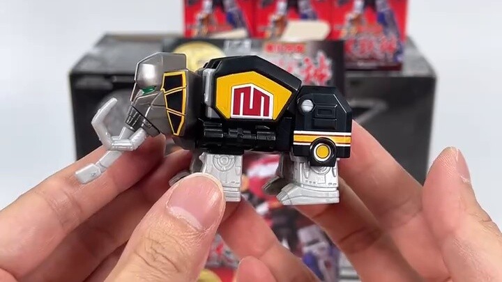 Small size and high fidelity! "Dino Rangers Zumranger Food Toy SMP Big Beast God"