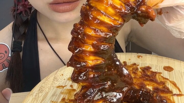 Video makan asli dari Kakak Gurita bocor｜Ternyata tidak ada editing cepat!