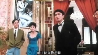 200多名港星0片酬拍成的烂片，连周星驰都是配角，却获一致好评