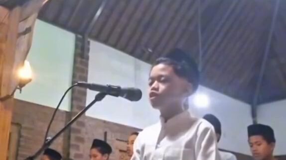 suara imam cilik merdu