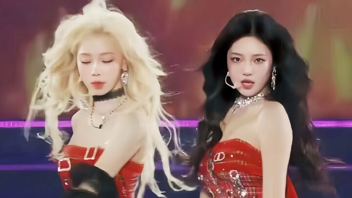 คู่รักเคป็อป ‘ดวงอาทิตย์และดวงจันทร์’ เพิ่มอีกหนึ่งคู่ สามารถใช้คำนับไม่ถ้วนบรรยายความยิ่งใหญ่ของทั้