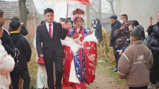 冬天穿汉服结婚太有感觉啦！！！