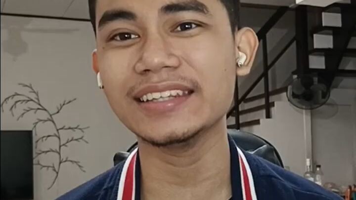 Artist who ball using only there fingers...