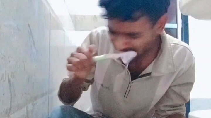 garibi 🤣😂🤣😂