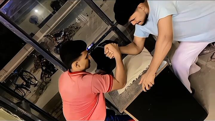 Armwrestling match 🔥