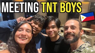 Dinner with TNT BOYS in Philippines 😍