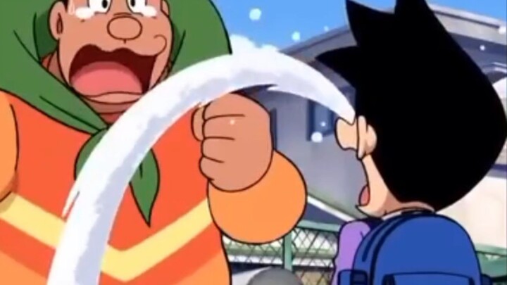 suneo sedih melihat giant