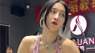 一个人的世界，不停奔跑就不会孤独