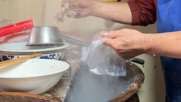 Một bát “sâm” làm khởi đầu cho bữa sáng hôm nay, vị rất ngon.