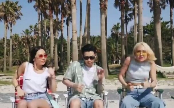 Dance with Park Jae-bum in the summer!