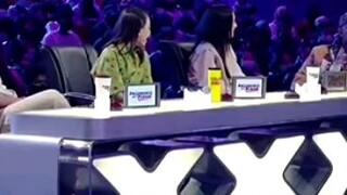 Alis penggeruk harta 😂🤭