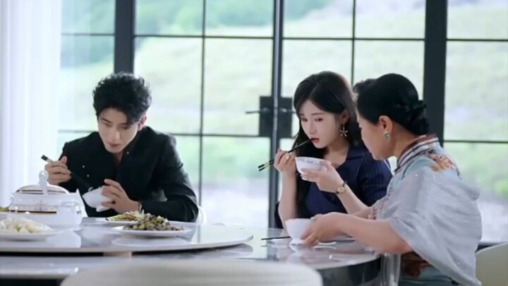Zuo Ming & Wang Haimin - Ketika Favoritisme Tiba