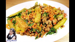 ผัดมะเขือยาวหมูสับ : Stir Fried Long Green Eggplant  l Sunny Channel