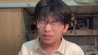 学弟学妹看段子，大四学生照镜子