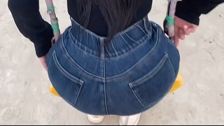 卡戴珊上海分珊_卡戴珊上海分珊_蜜桃臀_美女_完美身材