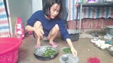 Sexy girl cooking สาวสวยเซ็กซี่ทำอาหาร