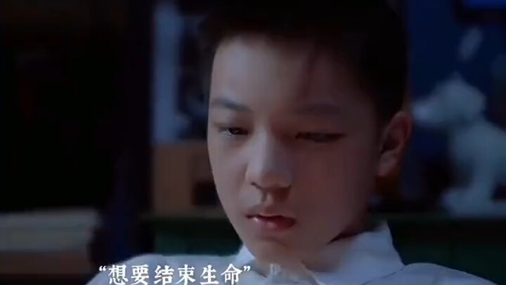 Cha mẹ ly hôn, không ai chọn con trai cả; Shin‑chan không thể đối mặt