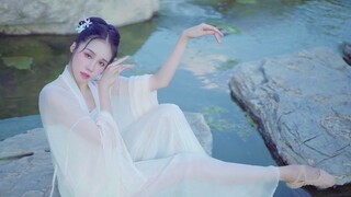 เธอคือคนที่ไม่เคยรอฉันได้ · ข้ามฝั่งไป [เหมยซิน]